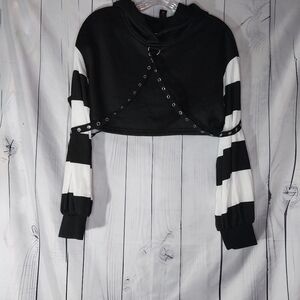 Romwe Colorblock Grommet Eyelet Ultra Crop Emo Goth Hoodie